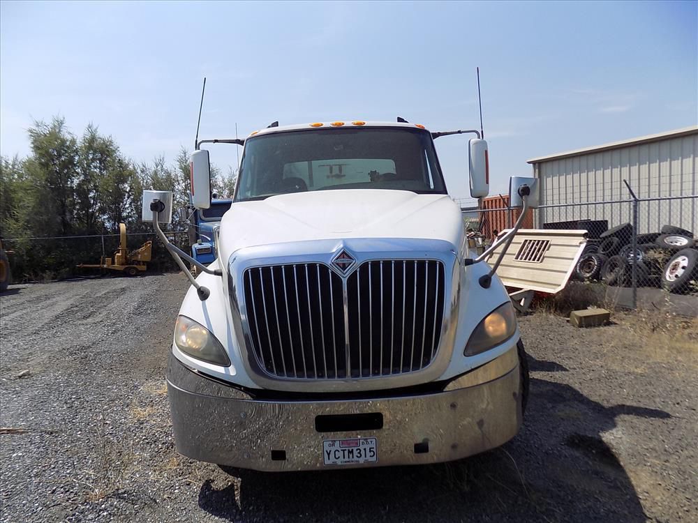 2010 Int'l Prostar Tri-Axle Dump Truck