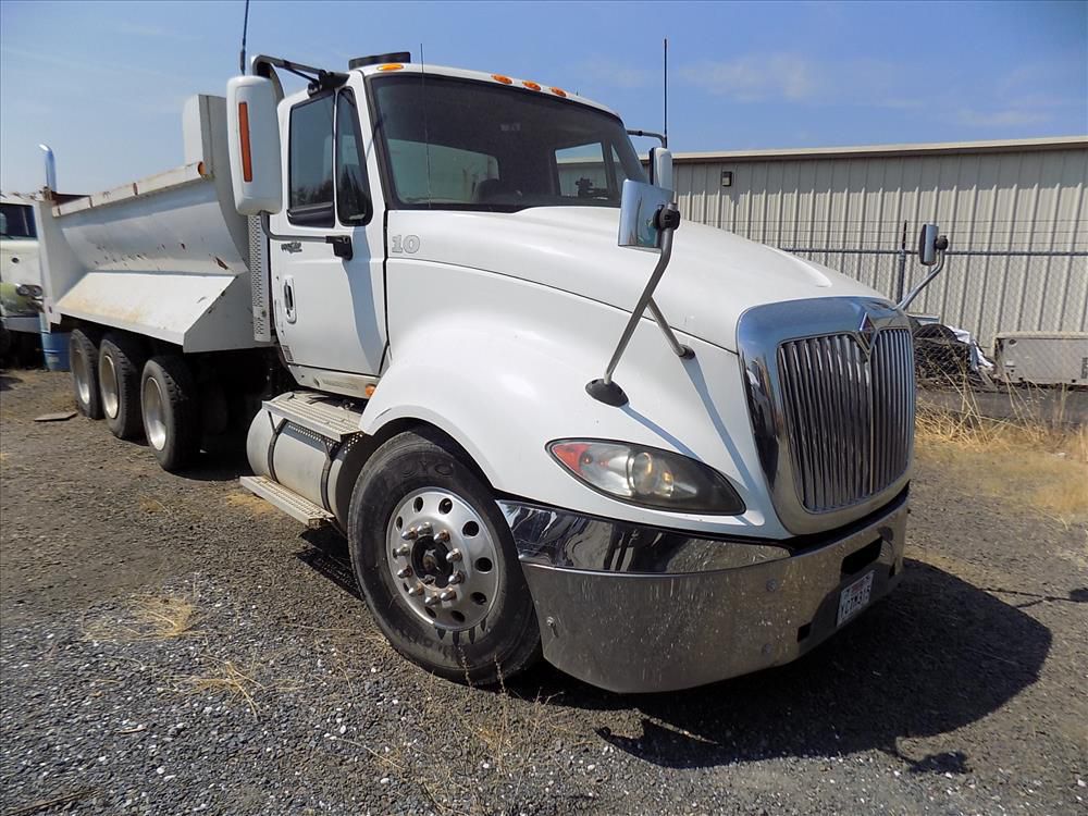 2010 Int'l Prostar Tri-Axle Dump Truck