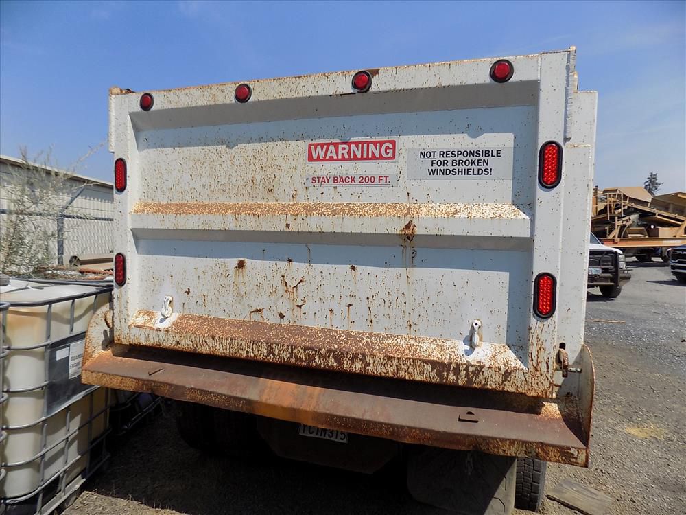 2010 Int'l Prostar Tri-Axle Dump Truck