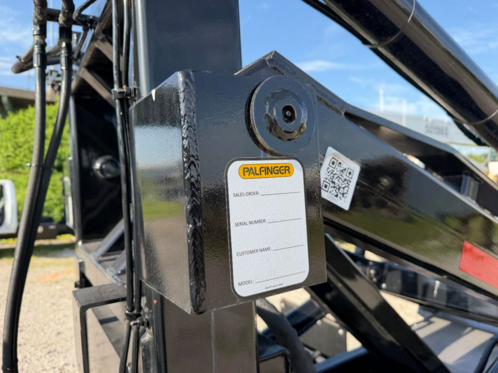 2023 Chevrolet 6500 4x2 Palfinger ACC-80 Container Handler Truck