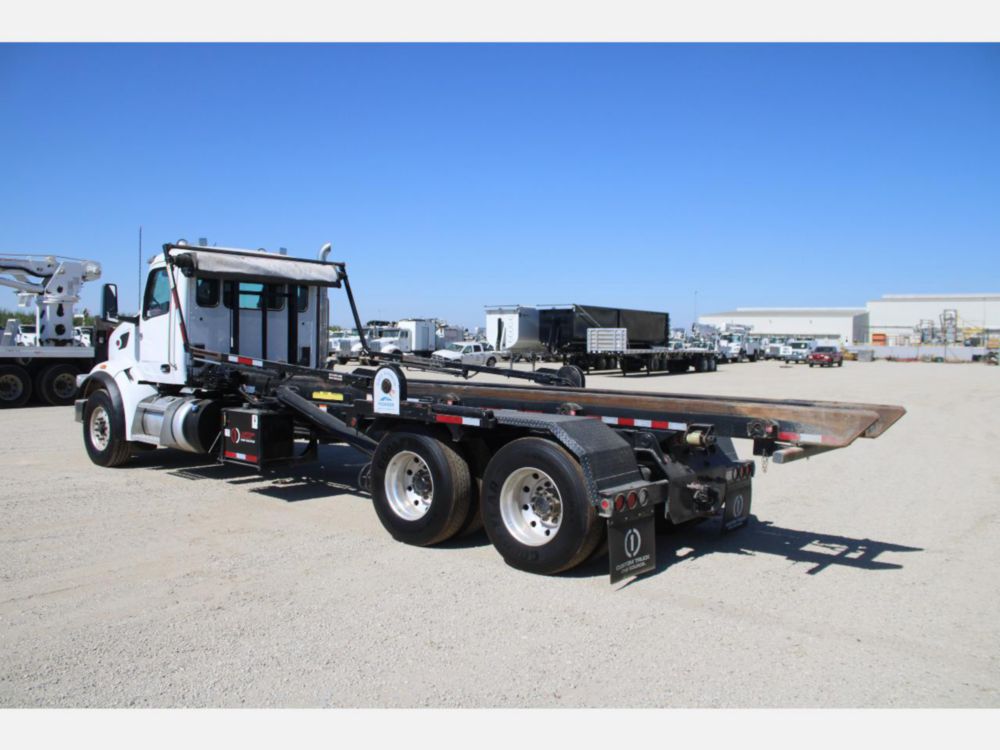 2024 Peterbilt 567 Spartan SRO-60 Roll-Off Truck