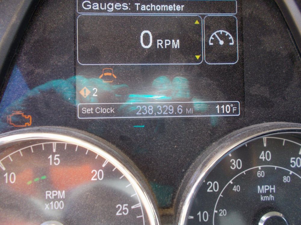 2020 Peterbilt 579 Tandem Axle Sleeper Truck