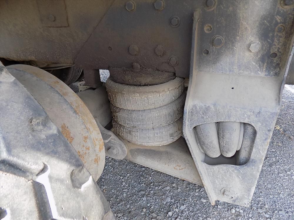 2010 Int'l Prostar Tri-Axle Dump Truck