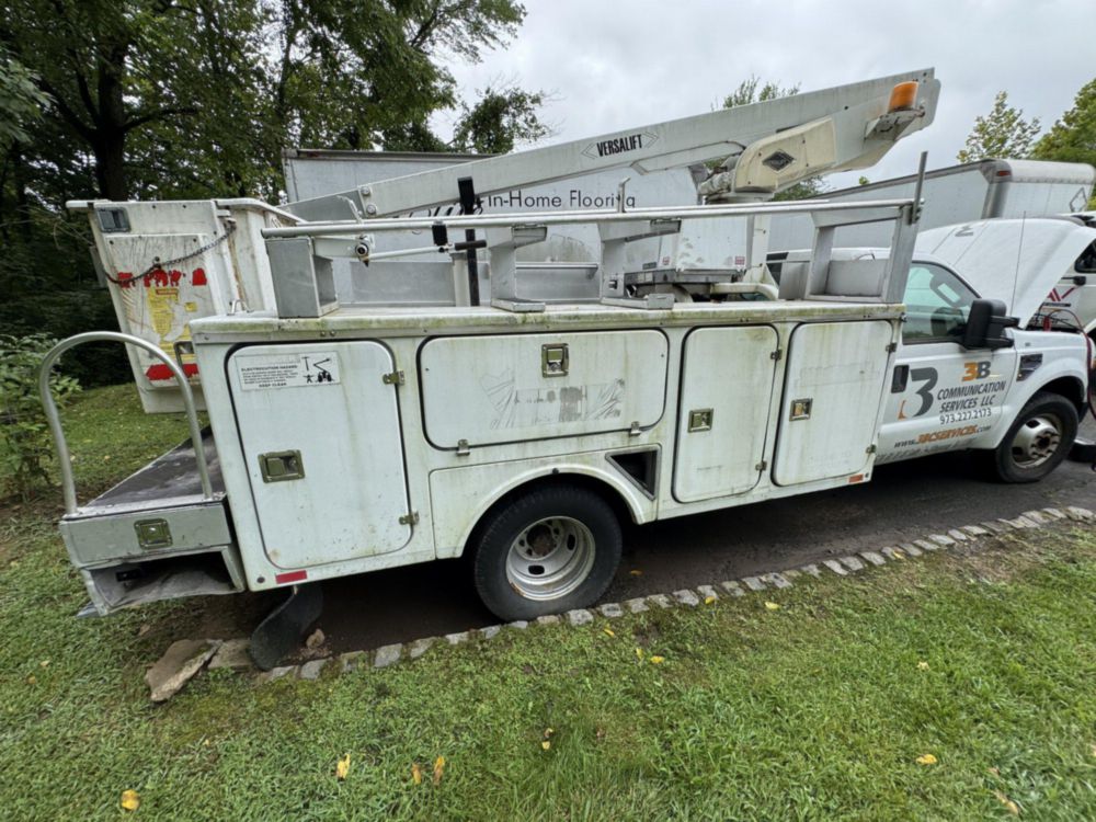 2008 Ford F-450 4x2 Versalift Bucket Truck