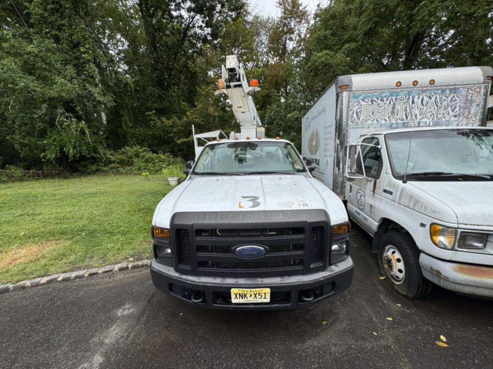 2008 Ford F-450 4x2 Versalift Bucket Truck