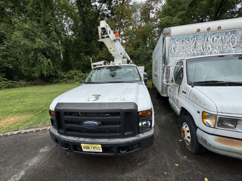 2008 Ford F-450 4x2 Versalift Bucket Truck