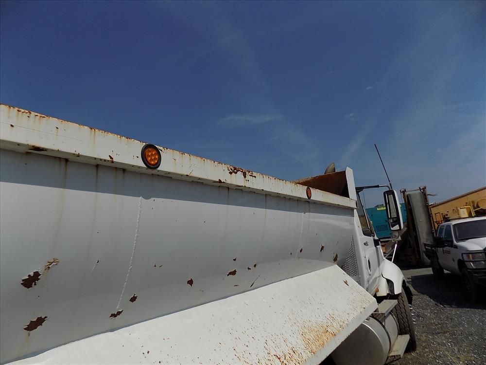 2010 Int'l Prostar Tri-Axle Dump Truck