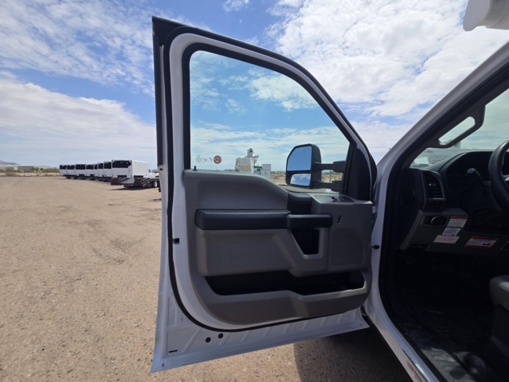2022 Ford F-550 4x4 Altec AT-40G Bucket Truck