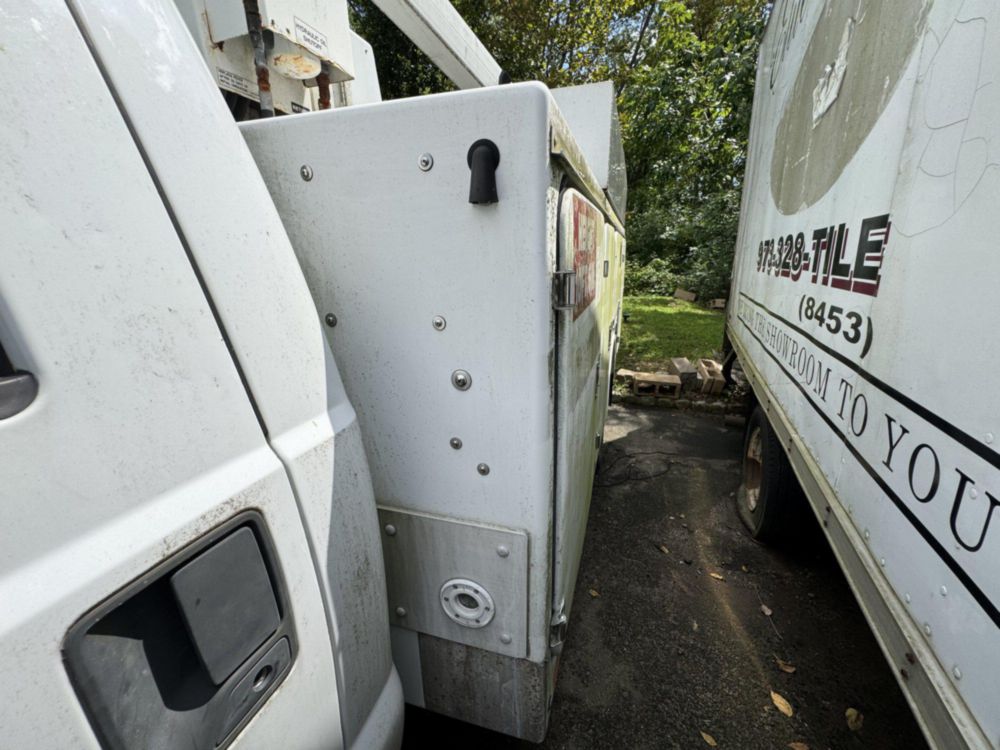 2008 Ford F-450 4x2 Versalift Bucket Truck