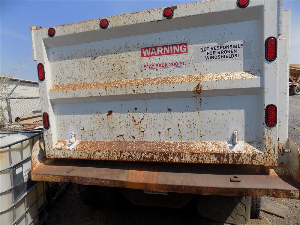 2010 Int'l Prostar Tri-Axle Dump Truck