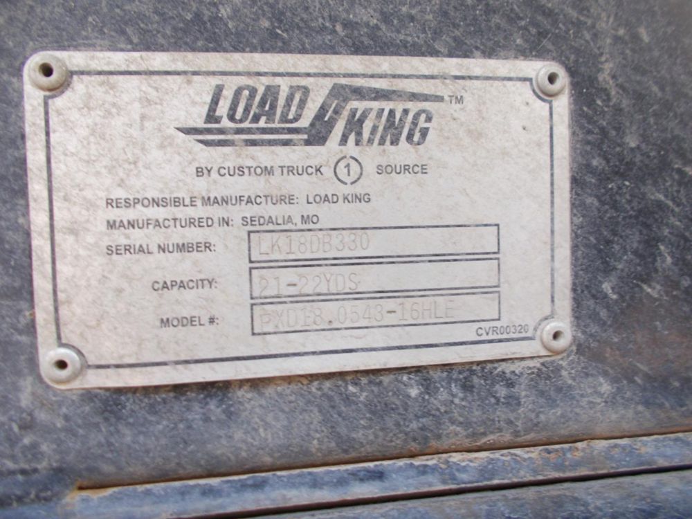 2026 Peterbilt 567 10x4 18' Load King Dump Truck