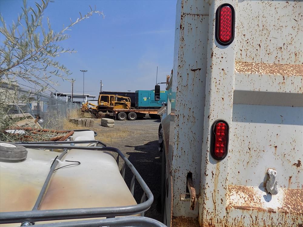 2010 Int'l Prostar Tri-Axle Dump Truck