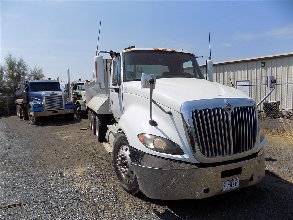 2010 Int'l Prostar Tri-Axle Dump Truck