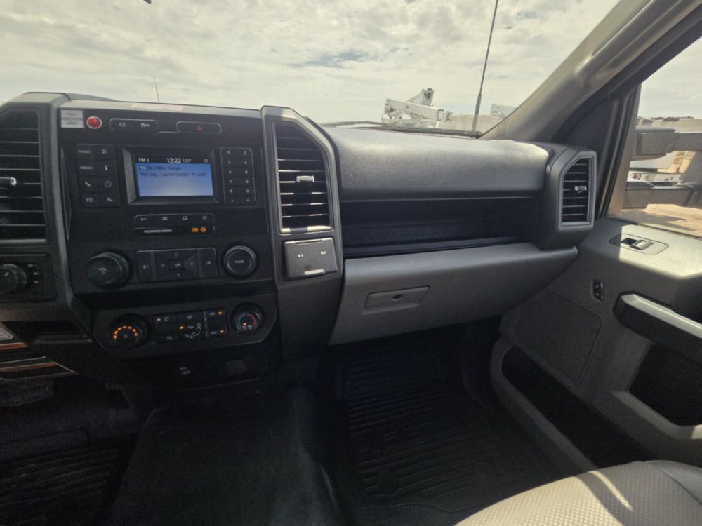 2022 Ford F-550 4x4 Powerstroke Altec AT-40G Bucket Truck