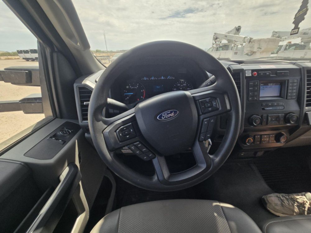 2022 Ford F-550 4x4 Powerstroke Altec AT-40G Bucket Truck