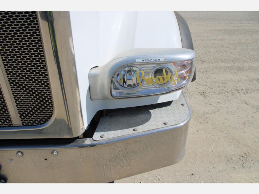 2024 Peterbilt 567 Spartan SRO-60 Roll-Off Truck