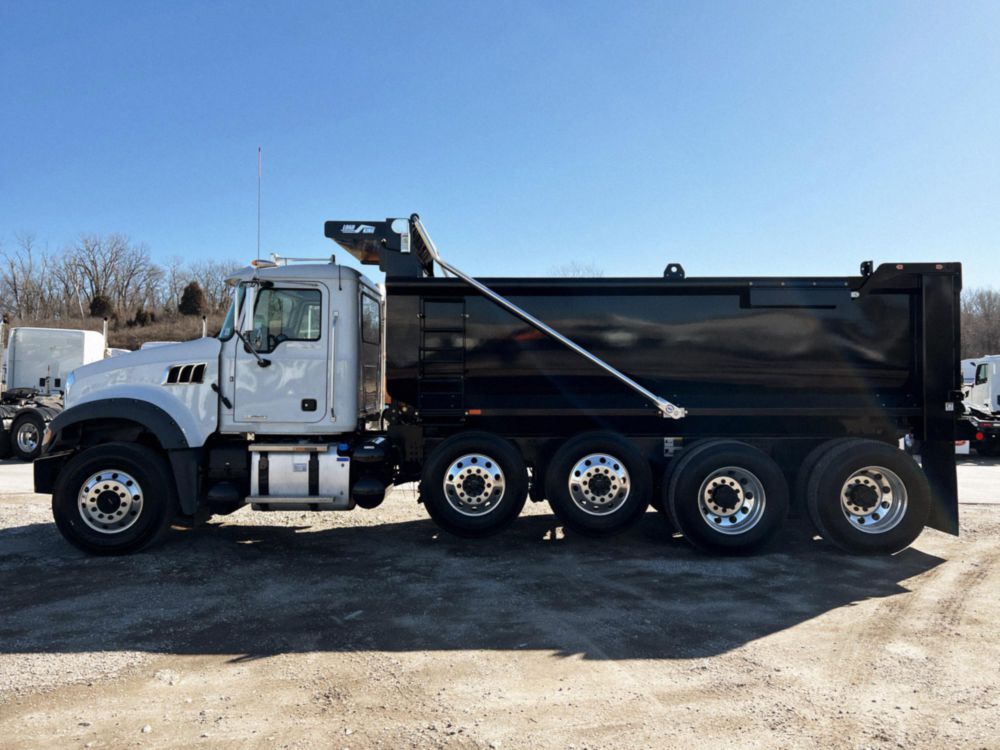 Mack GR104FR 10x4 Load King EXD18.0543-16HLE Dump Truck