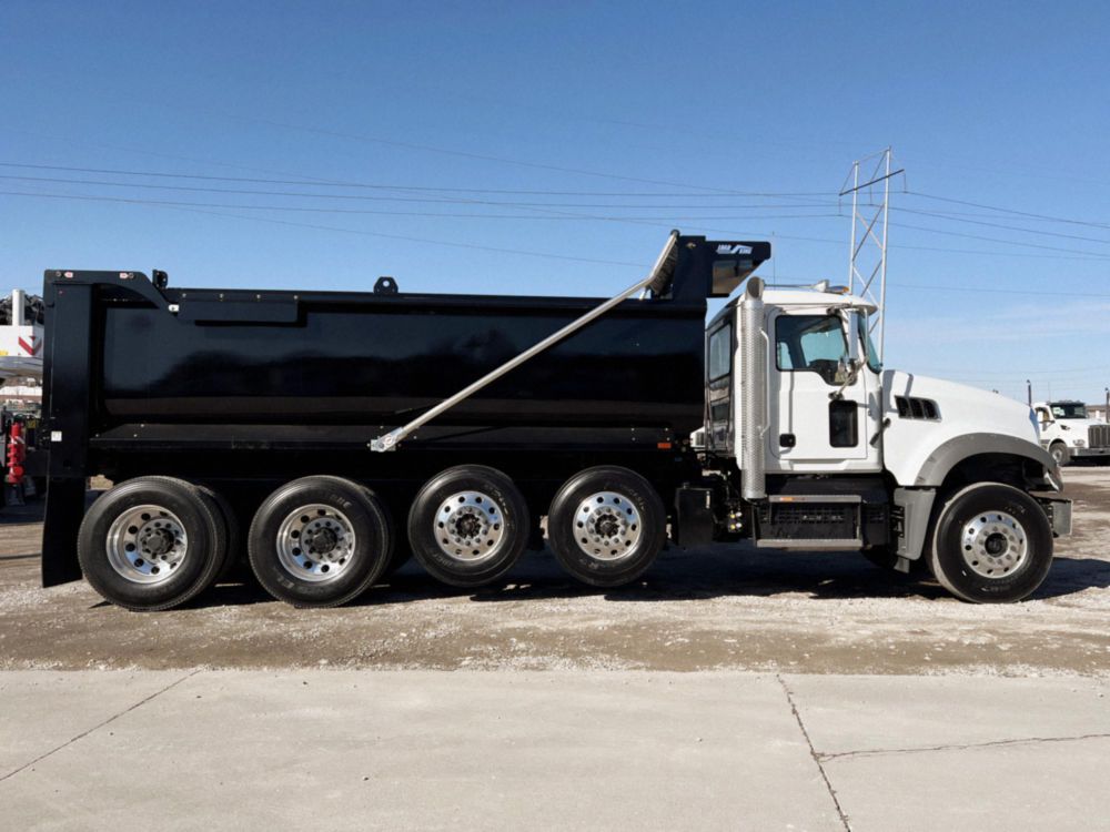 Mack GR104FR 10x4 Load King EXD18.0543-16HLE Dump Truck