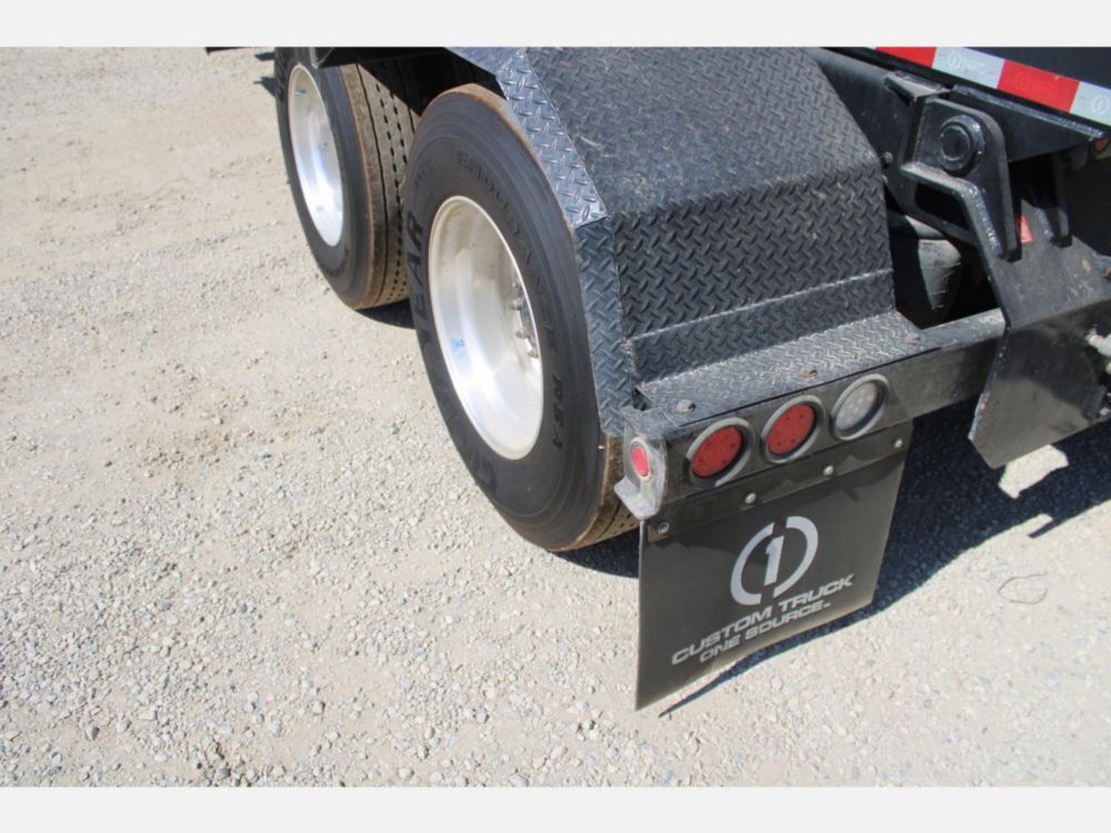 2024 Peterbilt 567 Spartan SRO-60 Roll-Off Truck