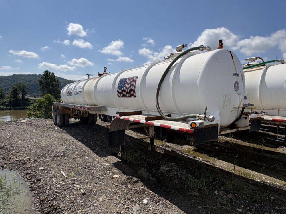 2012 Dragon 130 BBL Vacuum Trailer