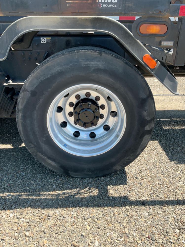2021 Peterbilt 348 6x4 Galbreath AF-OR-174 Roll-Off Truck