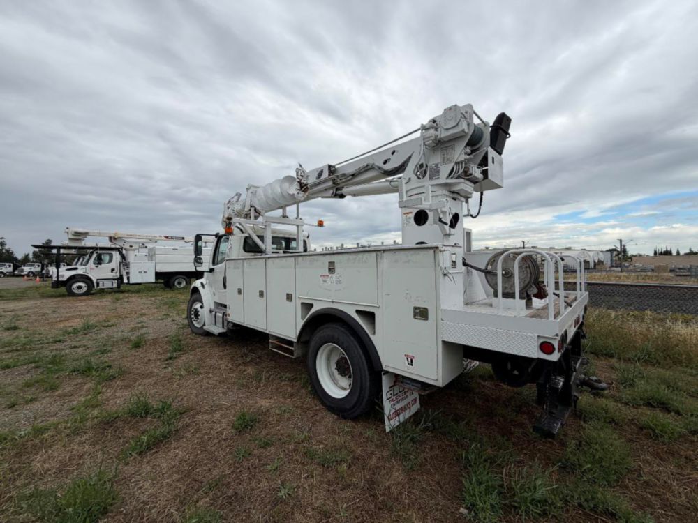 2018 Freightliner M2 4x2 Terex Commander 4047 Digger Derrick Truck