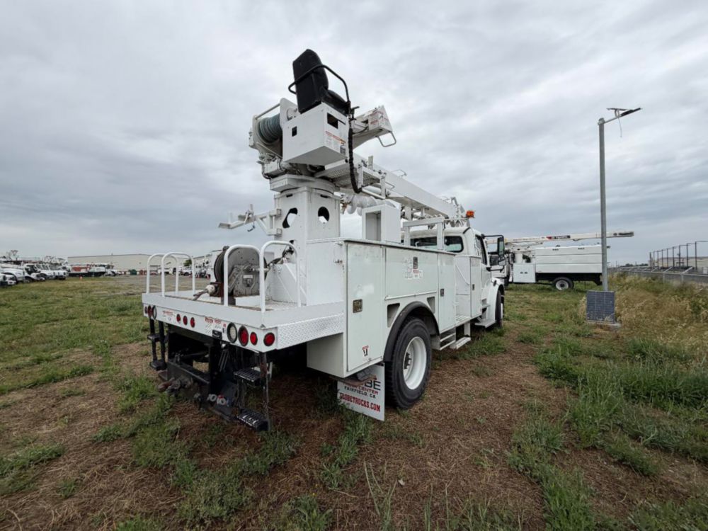 2018 Freightliner M2 4x2 Terex Commander 4047 Digger Derrick Truck