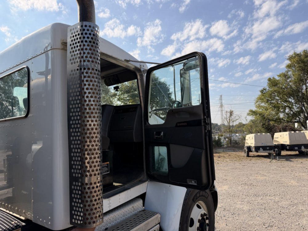 2018 Kenworth T-300 Vactor Prodigy HXX-Prodigy Vacuum Excavator Truck