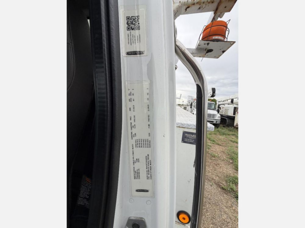2018 Freightliner M2 4x2 Terex Commander 4047 Digger Derrick Truck