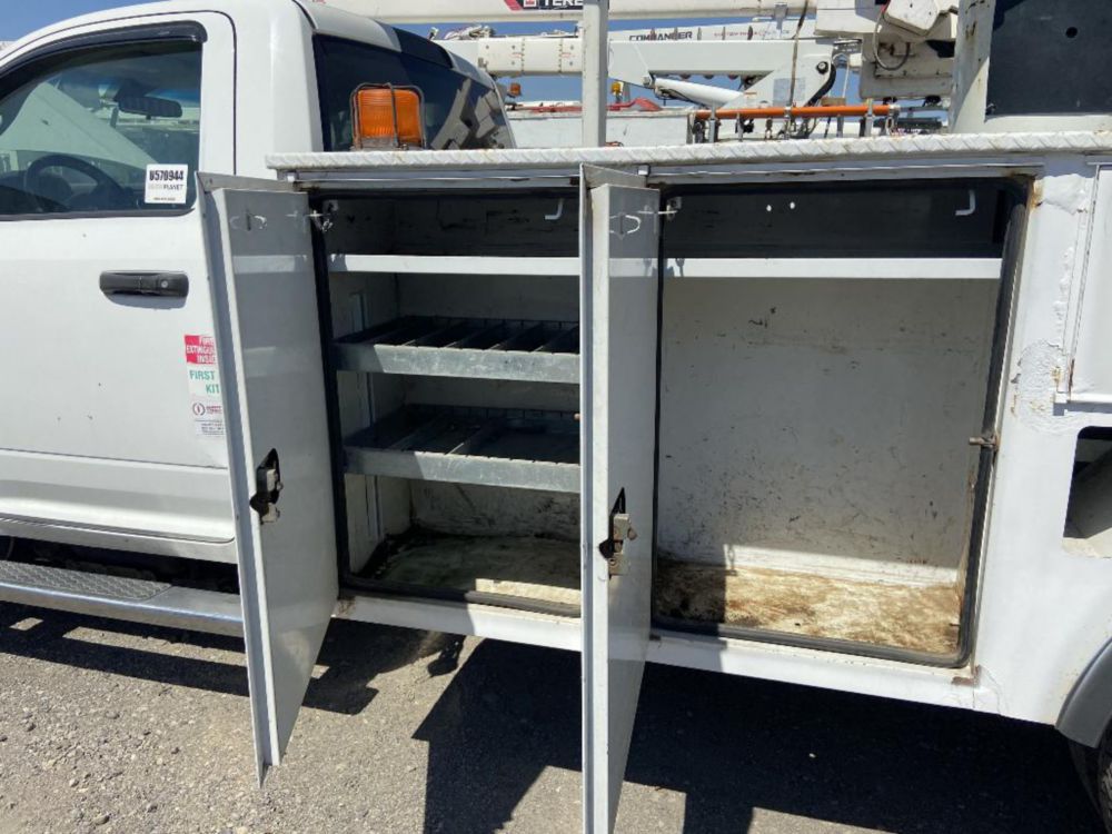 2014 Dodge RAM 5500 Bucket Truck