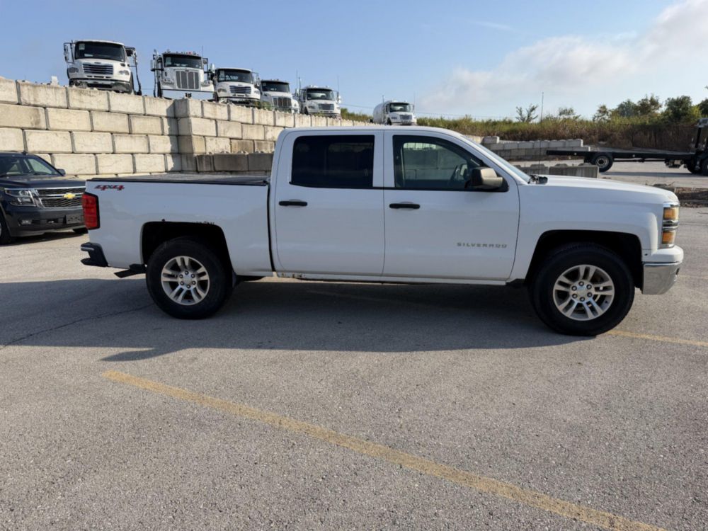 2014 Chevrolet 1500 4x4 Pickup Truck