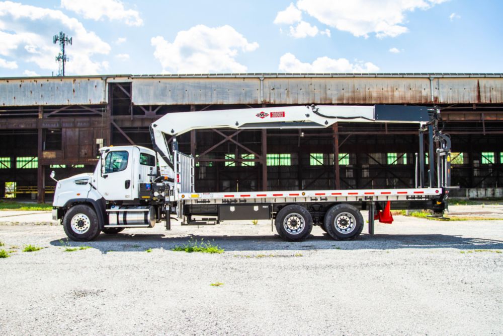 71.4 ft 5,700 lbs 420 degrees Material Handler Drywall Crane