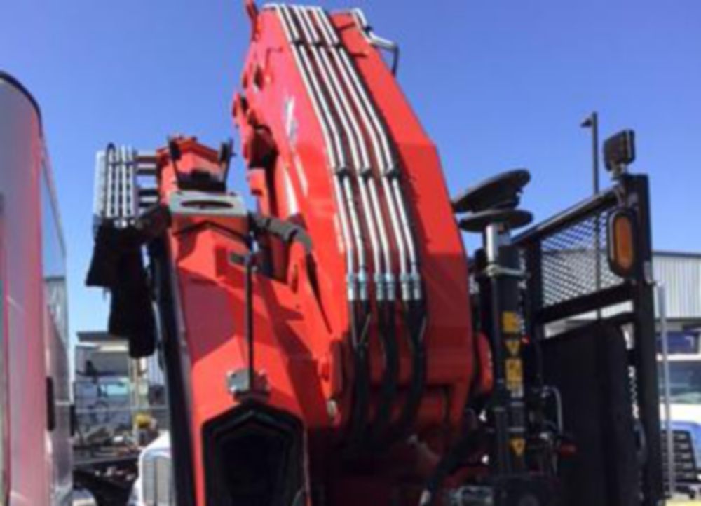 62,831 lbs Behind Cab Mount Knuckle Boom