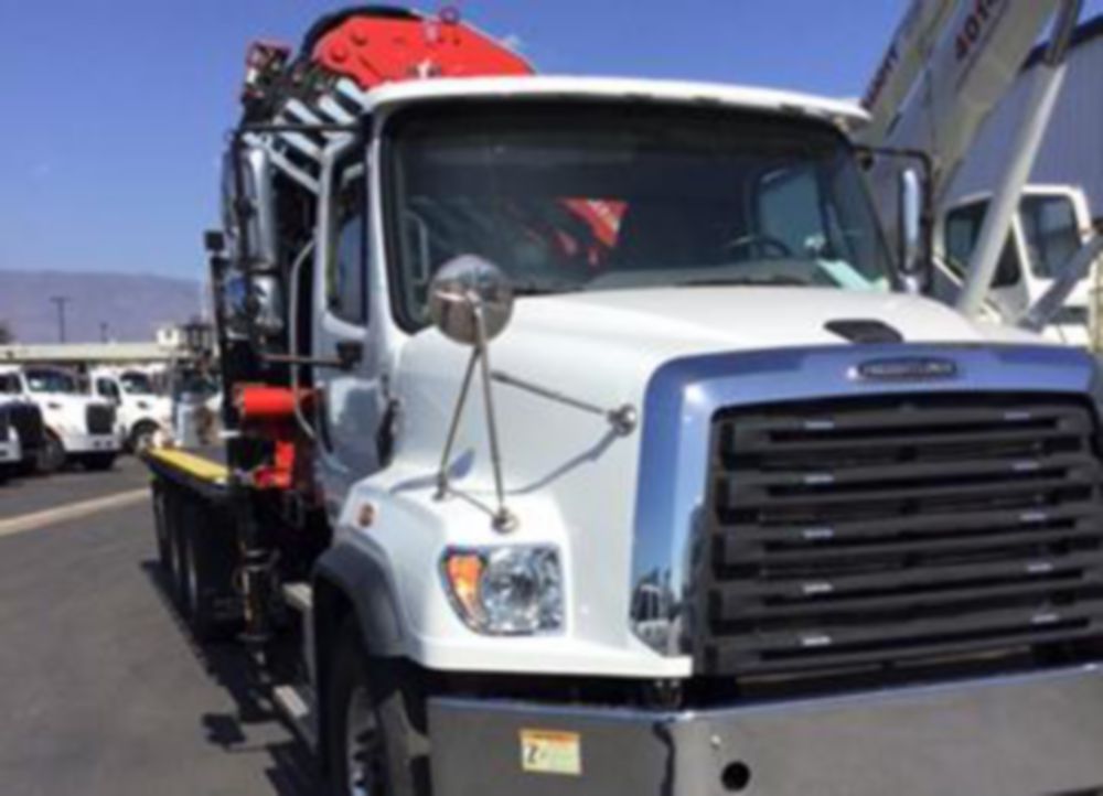 62,831 lbs Behind Cab Mount Knuckle Boom