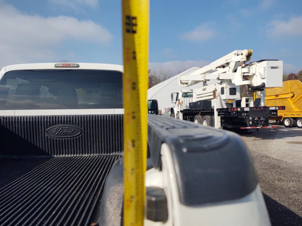 2015 Ford F-250 Crew Cab 4x4 Pickup