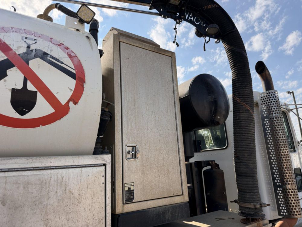 2018 Kenworth T-300 Vactor Prodigy HXX-Prodigy Vacuum Excavator Truck