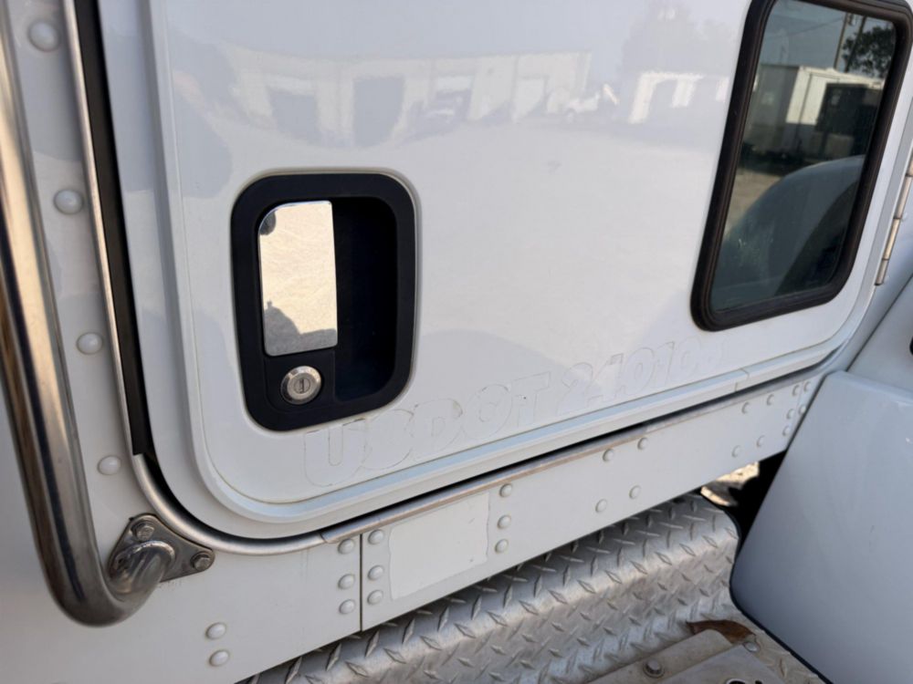 2018 Kenworth T-300 Vactor Prodigy HXX-Prodigy Vacuum Excavator Truck