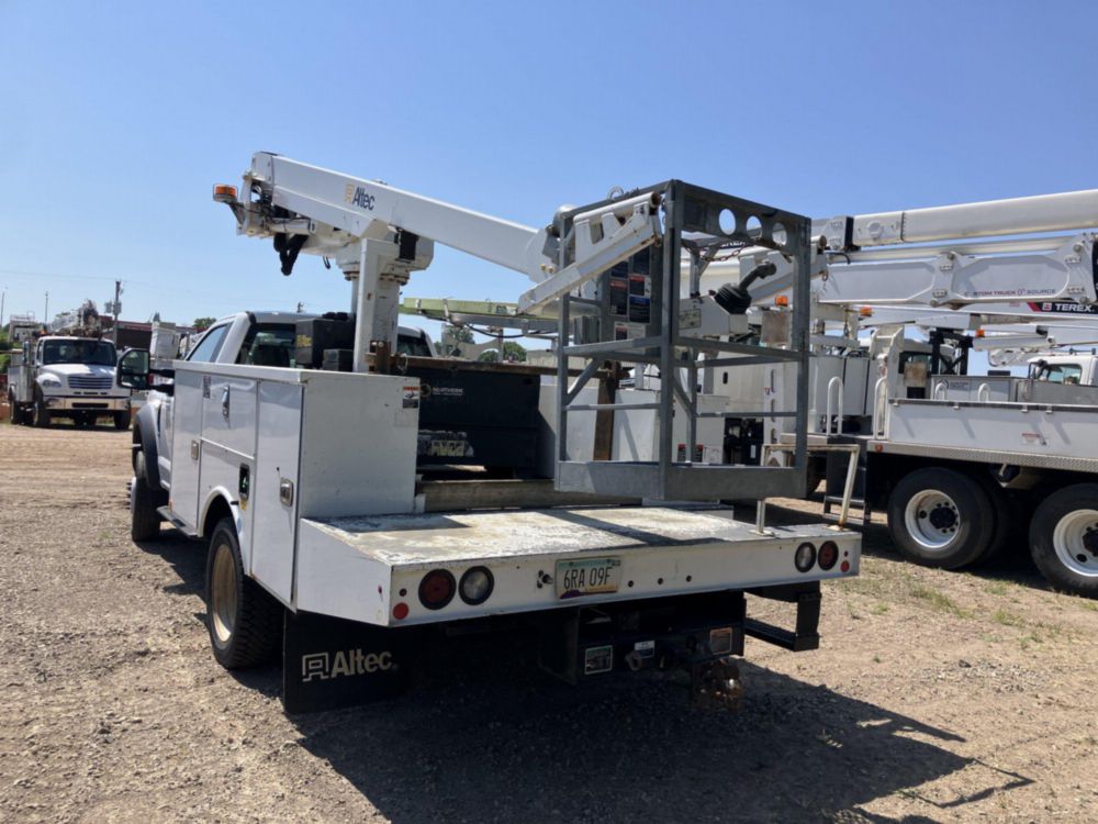 2019 Cable Placer