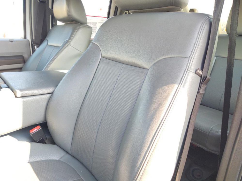 2015 Ford F-250 Crew Cab 4x4 Pickup
