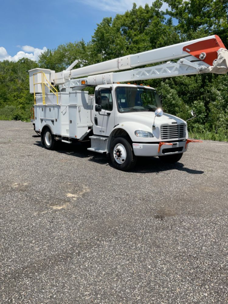 2019 Freightliner M2106 4x2 Terex HRX60 Bucket Truck