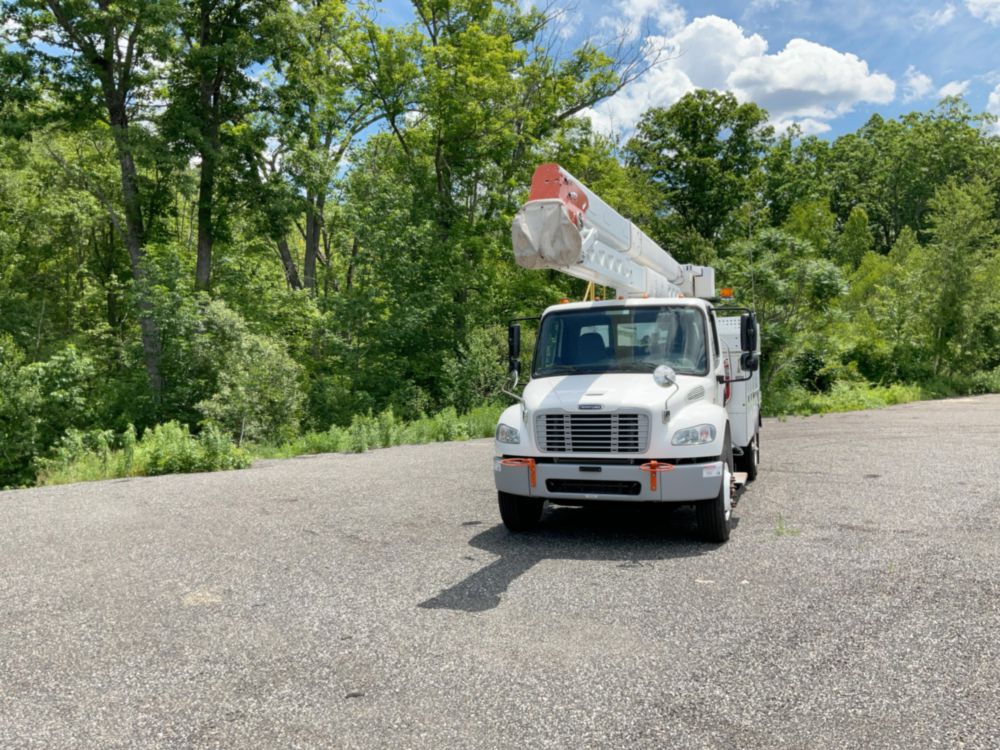 2019 Freightliner M2106 4x2 Terex HRX60 Bucket Truck