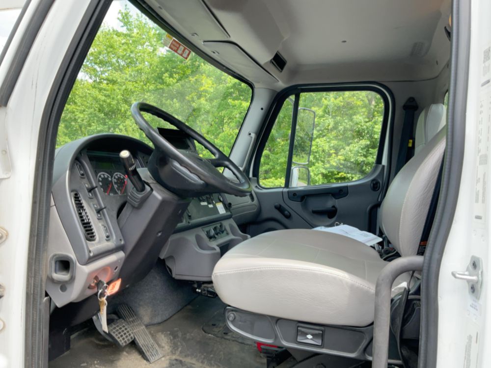 2019 Freightliner M2106 4x2 Terex HRX60 Bucket Truck