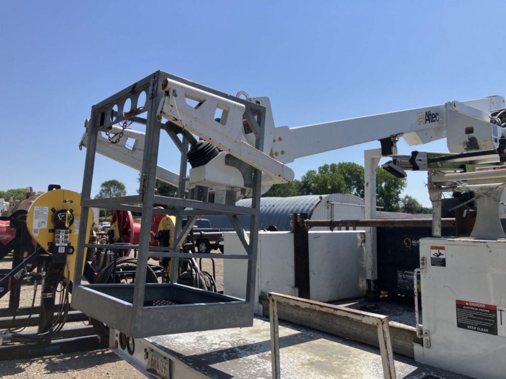 2019 Cable Placer