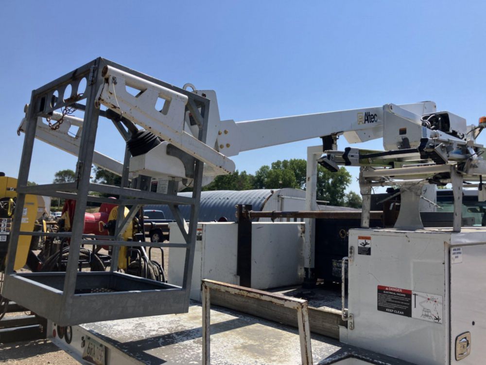 2019 Cable Placer