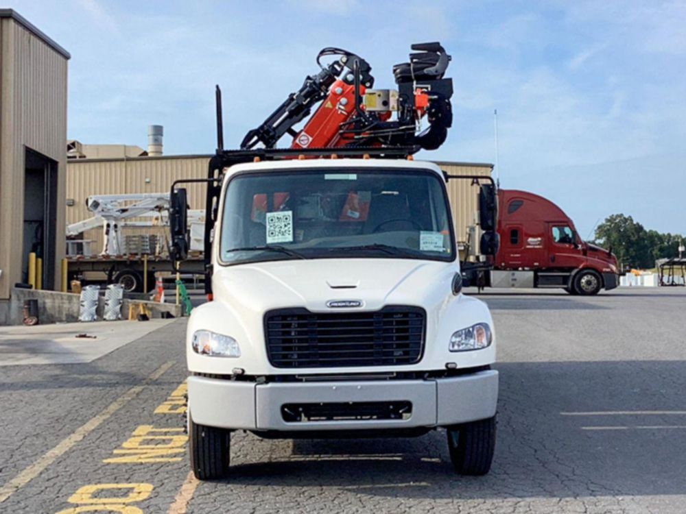 2025 Freightliner M2106 4x2 Fassi F145AZ.0.22 Grapple Truck
