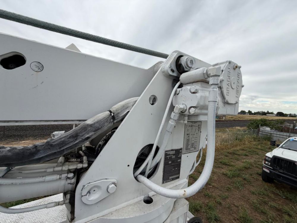 2018 Freightliner M2 4x2 Terex Commander 4047 Digger Derrick Truck