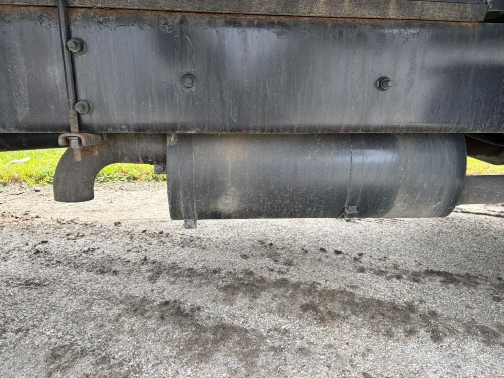 2008 Int'l 4300 Stake Bed Truck W/ Liftgate
