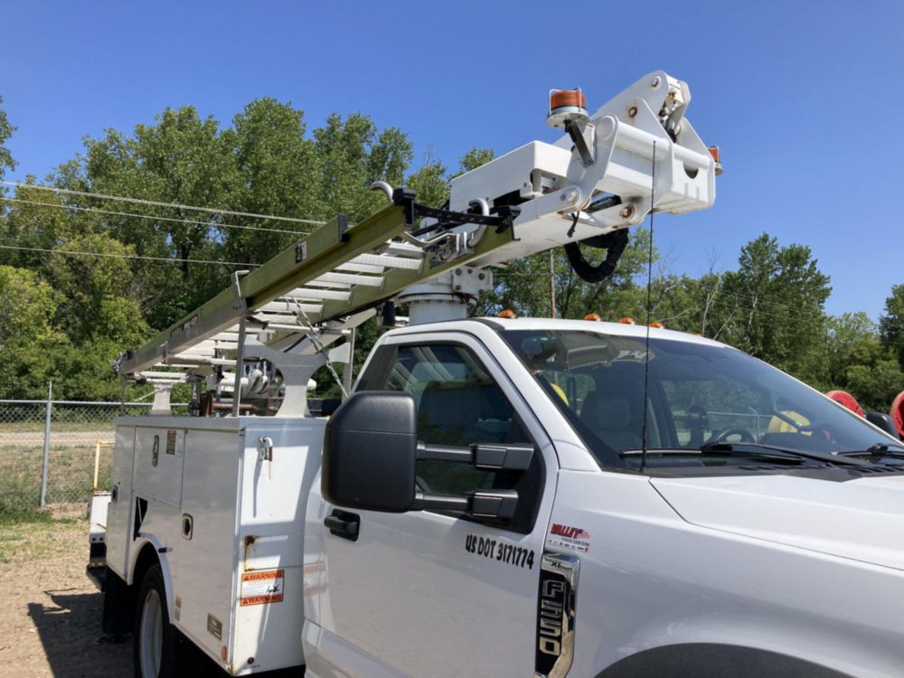 2019 Cable Placer