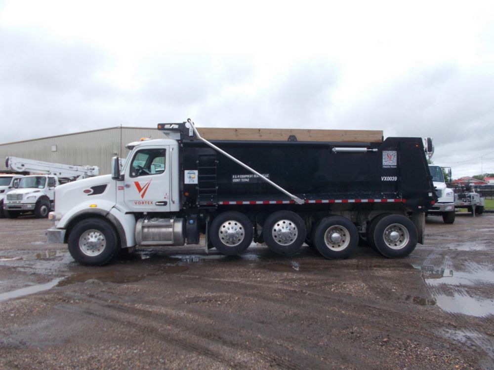 2026 Peterbilt 567 19' Load King Dump Truck