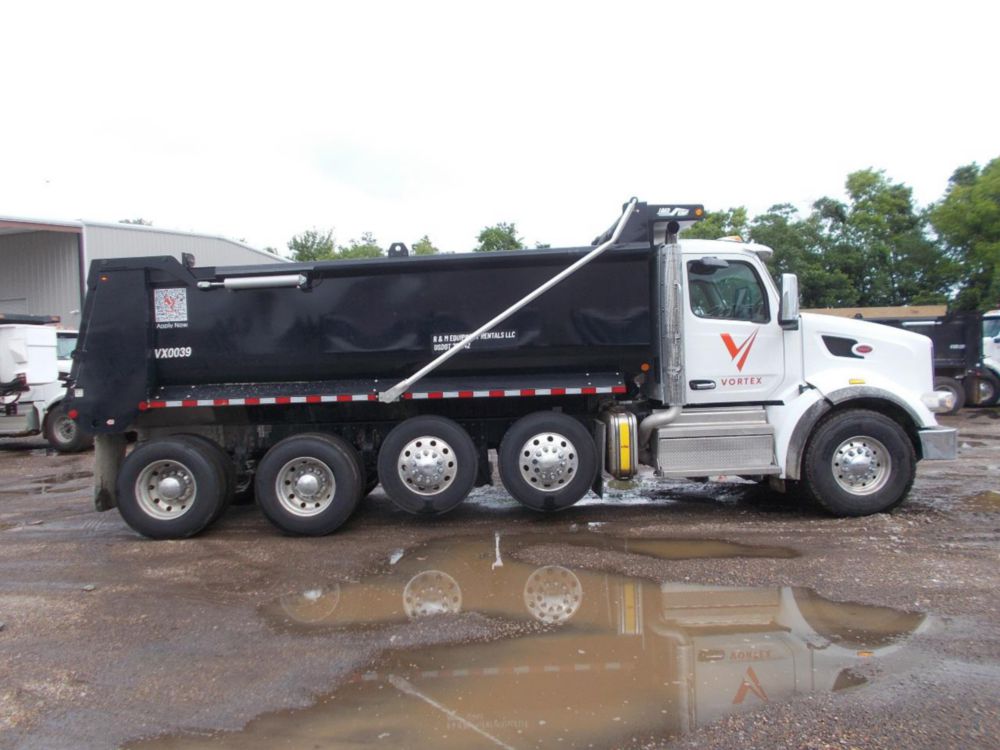 2026 Peterbilt 567 19' Load King Dump Truck
